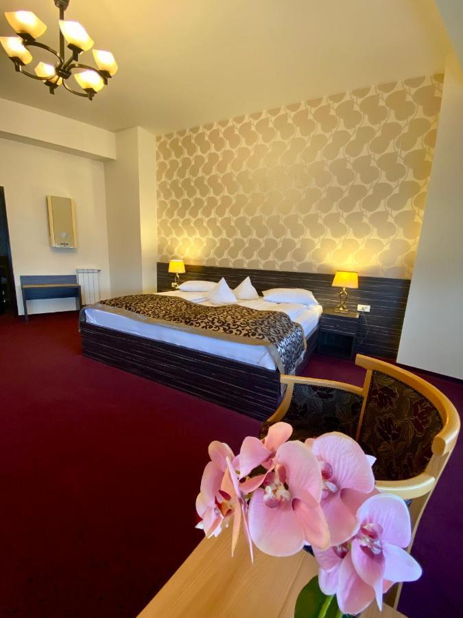 Pensiunea Rix Rooms Focşani 외부 사진