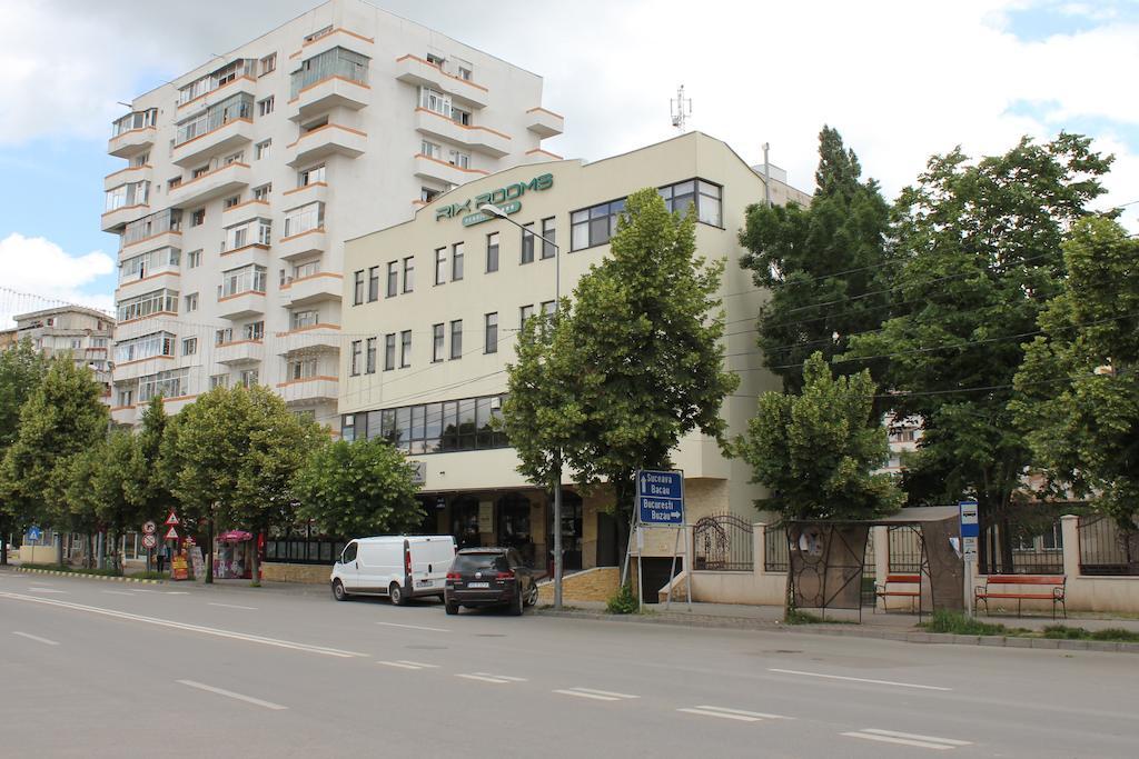 Pensiunea Rix Rooms Focşani 외부 사진