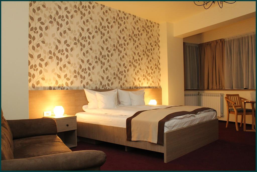 Pensiunea Rix Rooms Focşani 객실 사진